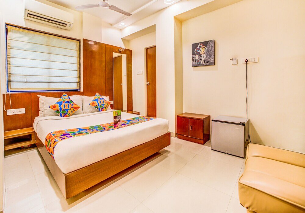 Фото Fabhotel Loharkar