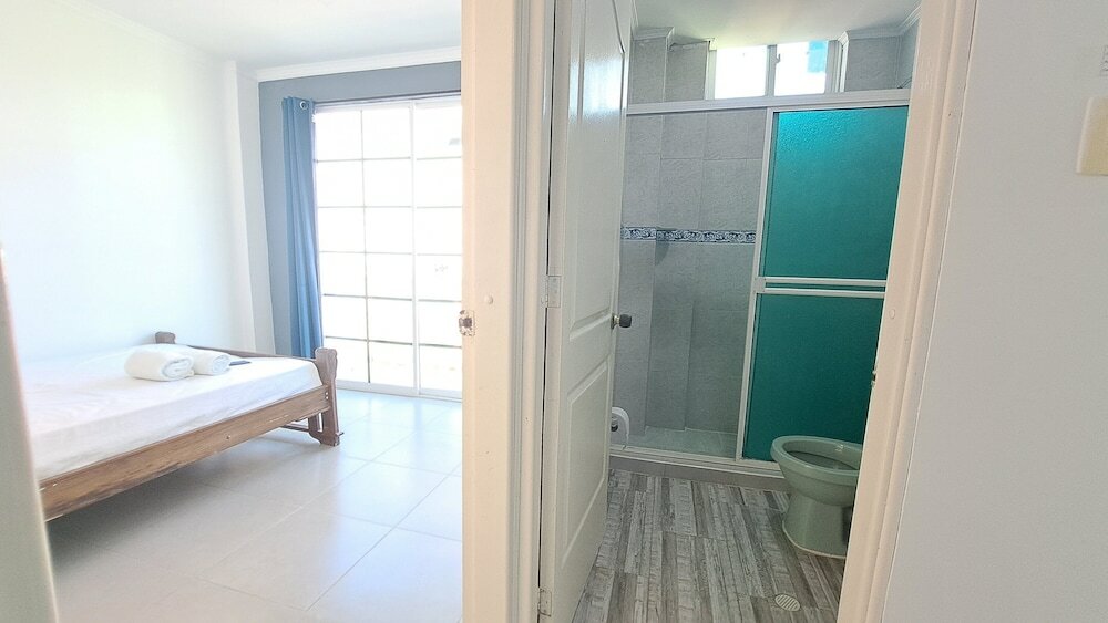 Фото Hotel Ocean Paradise