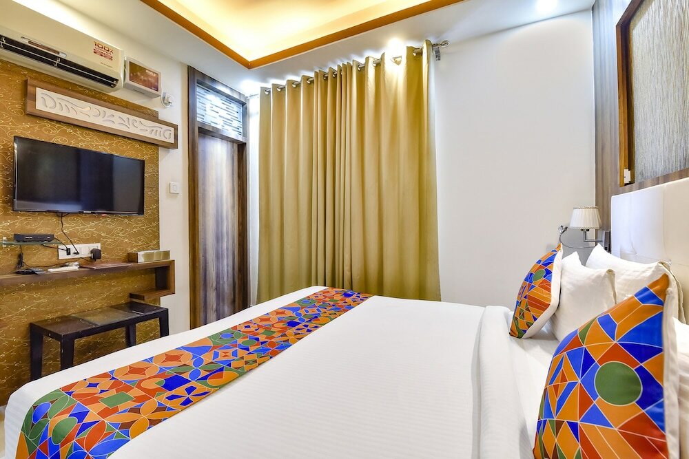 Фото Fabhotel Prime Royal Park