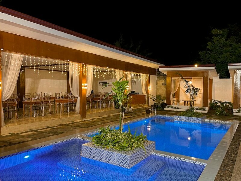 Гостиница Gabz'k Hotel & Resort