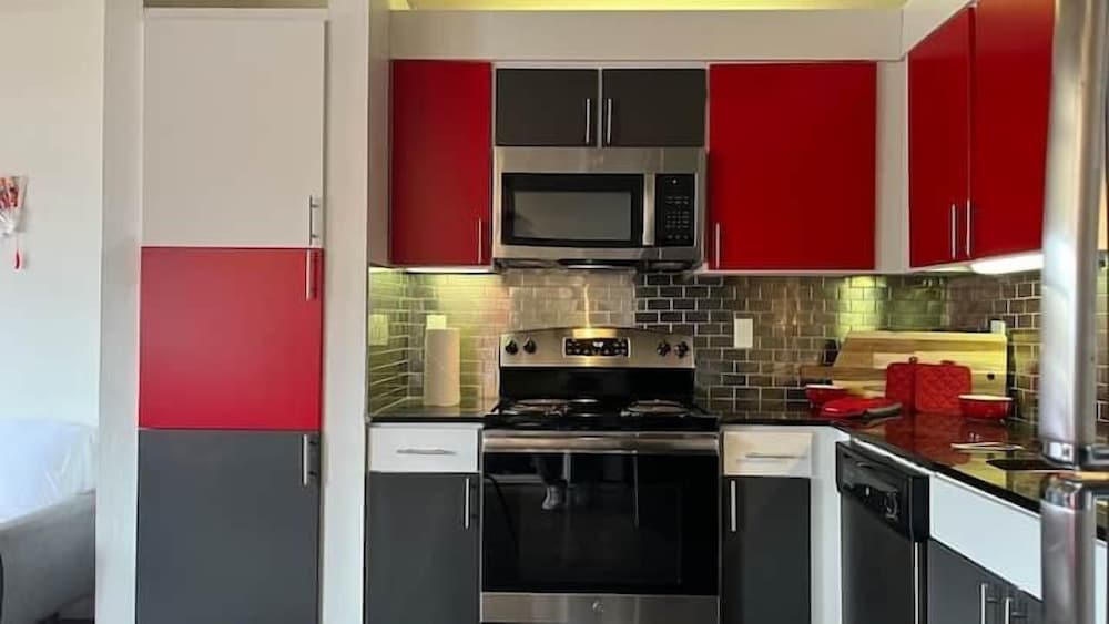 Фото Artistico-Styled Studio Loft Sleeps 5