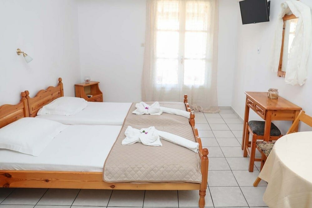 Фото Vaya Zorba Studios