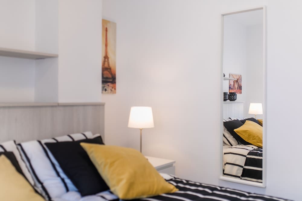 Фото Santa Cruz Downtown Apartment, Luminosidad, Confort y Estilo