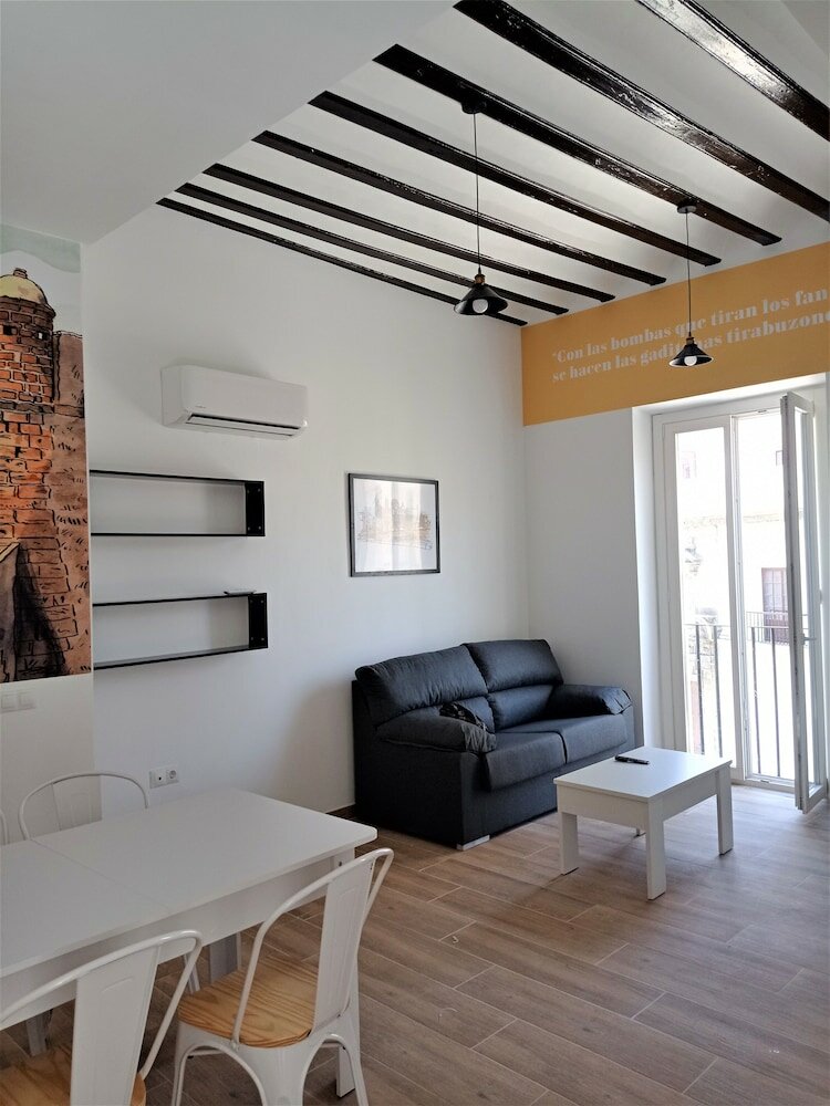 Фото Planeta Cadiz Hostel