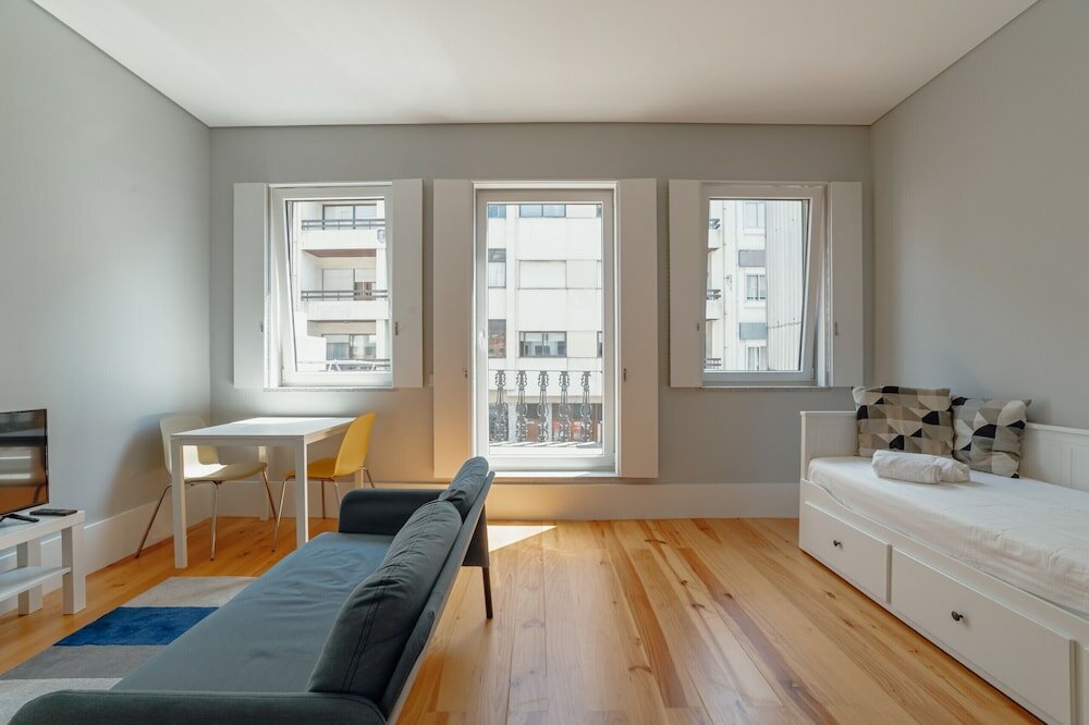 Фото Downtown Santos With Terrace by Homing