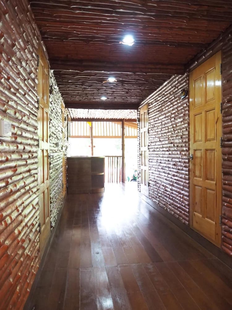 Фото Pru Valley Thaley Tai Resort