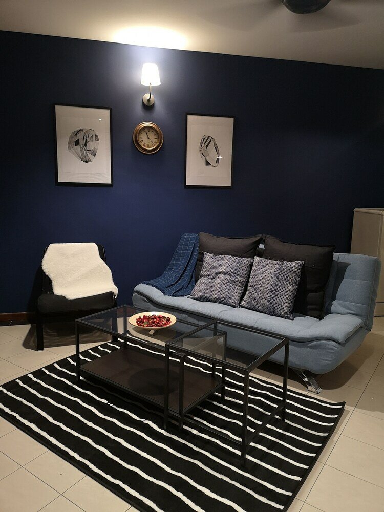 Фото Aurora Court