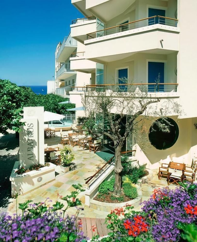 Фото Hotel Albatros