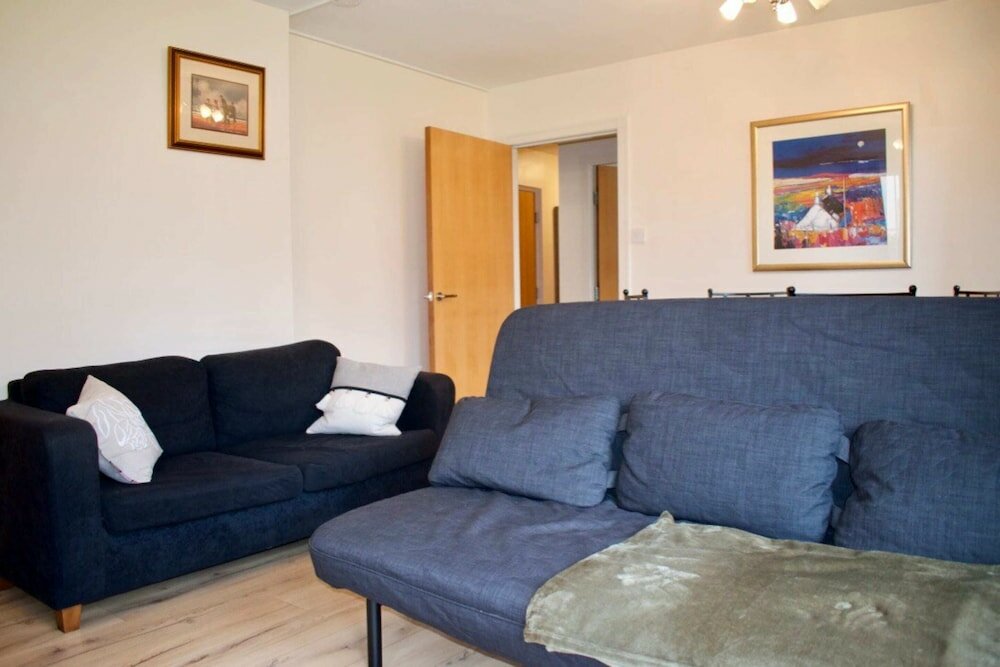 Фото Bright Apartment Close to City Centre