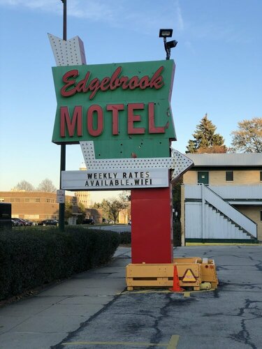 Гостиница Edgebrook Motel в Чикаго