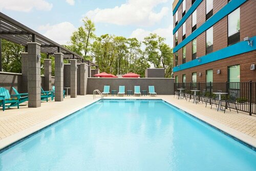 Гостиница Home2 Suites by Hilton Pensacola i 10 Pine Forest Road в Пенсаколе