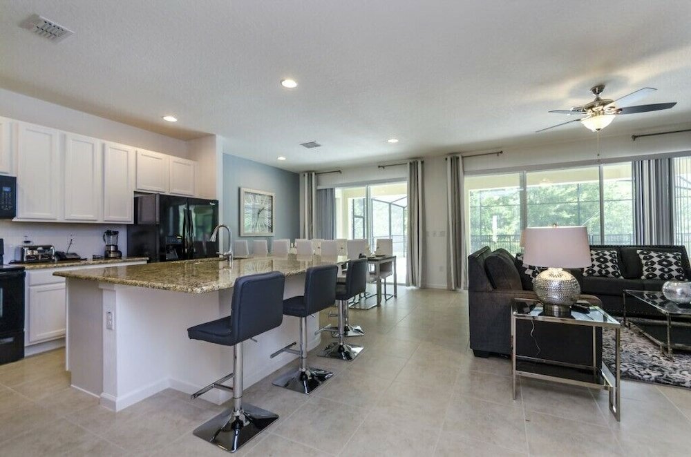 Фото 498mb 8 Bedroom Villa by Redawning