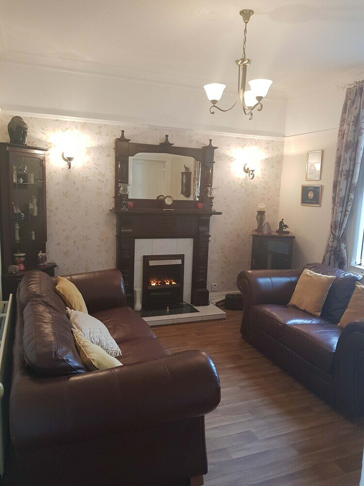 Фото Delightful Victorian House