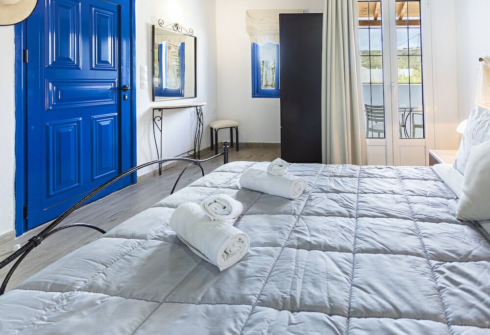 Фото Vassilia on the beach Serifos