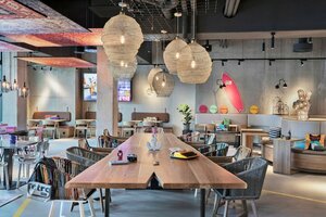 Гостиница Moxy Hamburg City