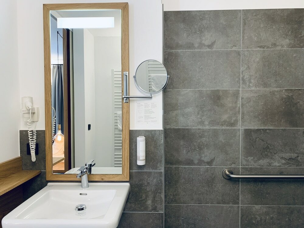 Фото Stadthotel Kachelofen