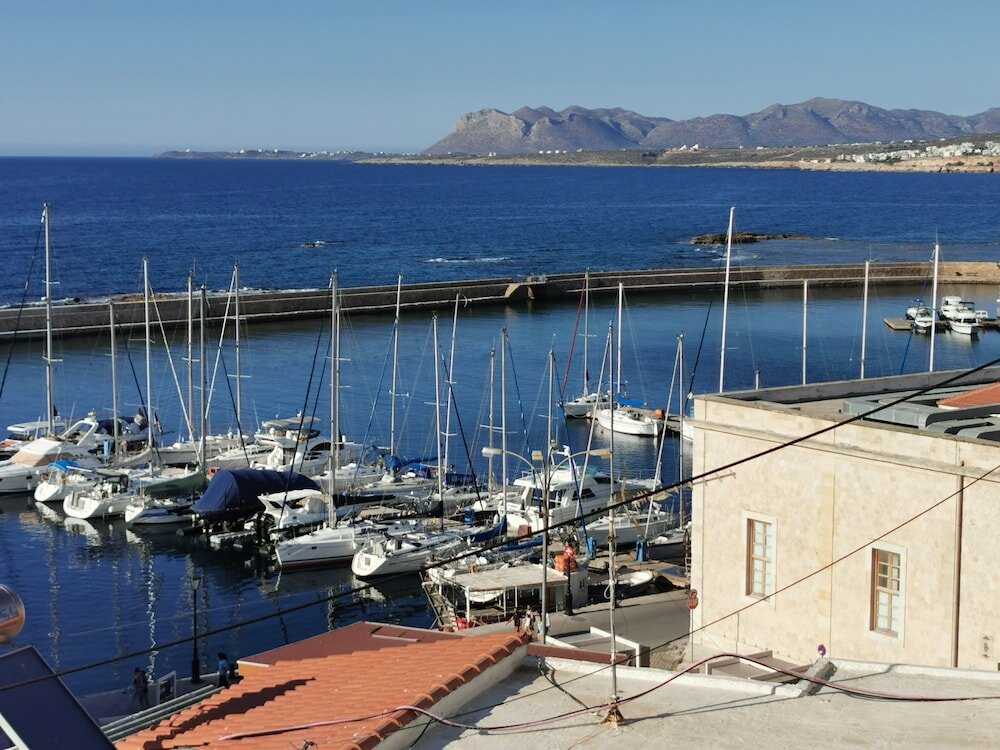 Фото Porto Chania