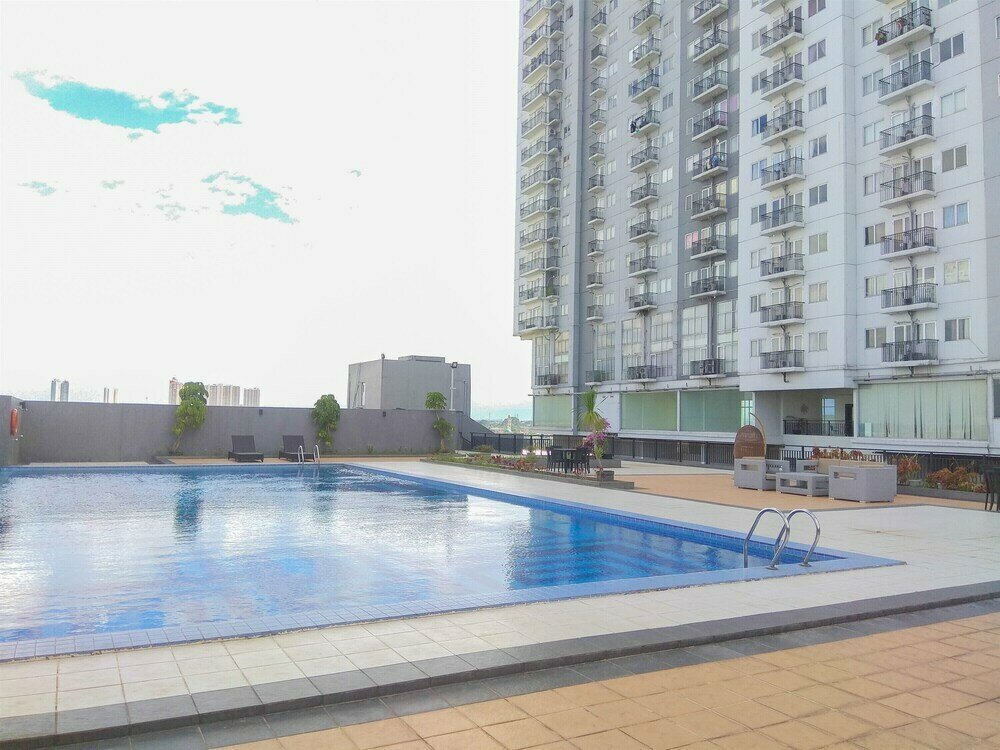 Short-term housing rental Modern and Cozy Studio Park View Apartment By Travelio, Depok, photo