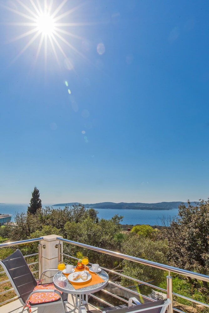 Фото Residences Island View