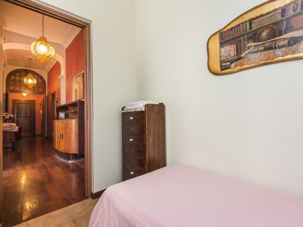 Фото Rsh Spanish Steps Luxury Apartment