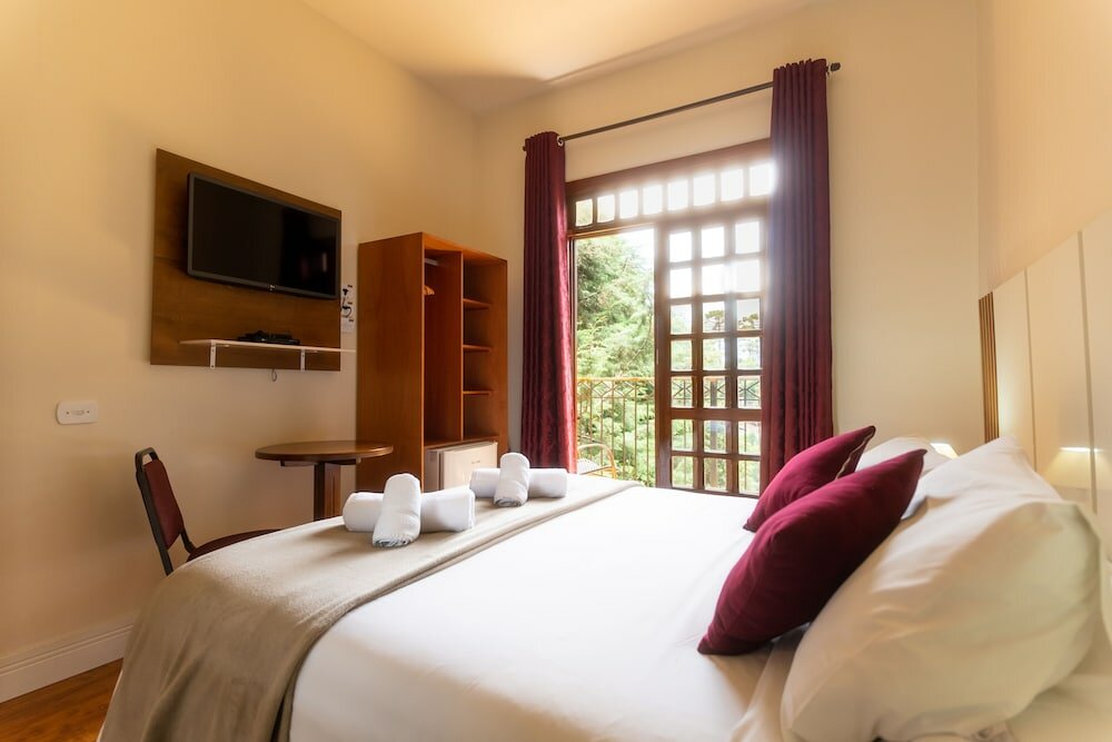 Фото Pousada La Toscana