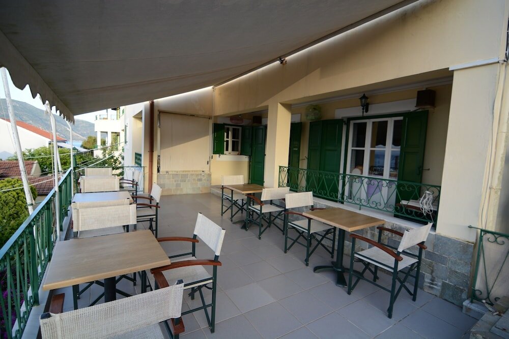 Фото Stella Hotel Apartments