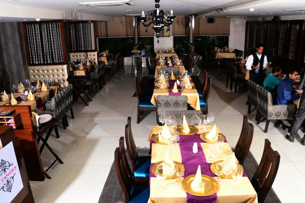 Фото One Earth Avaas