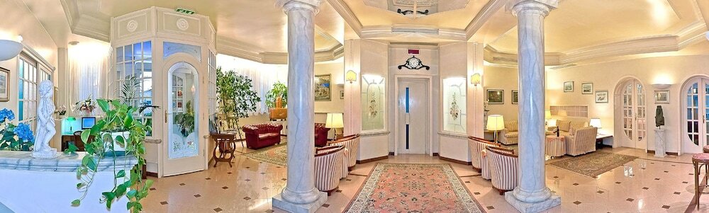 Фото Hotel Alba sul Mare