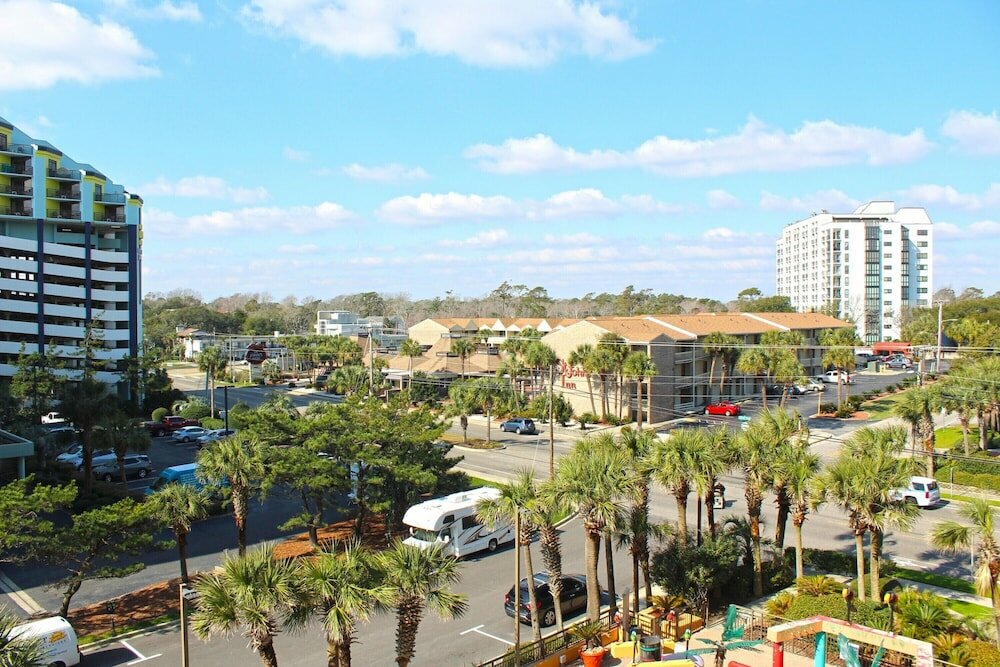 Фото Caravelle Resort by Palmetto Vacations