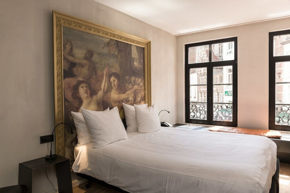 Фото HotelO Kathedral Antwerp