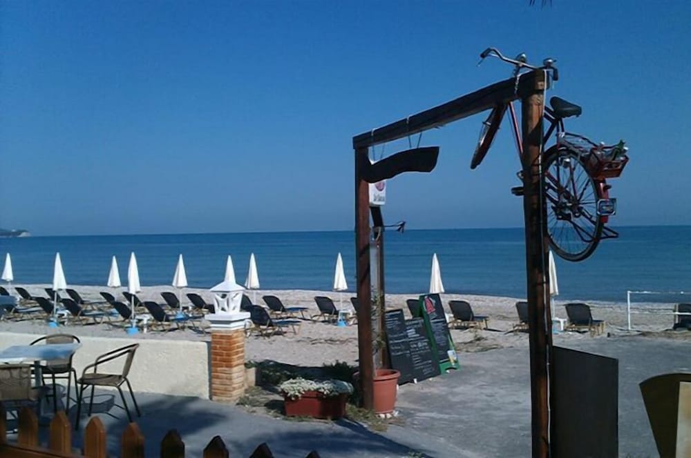 Фото Filorian Hotel Apartments