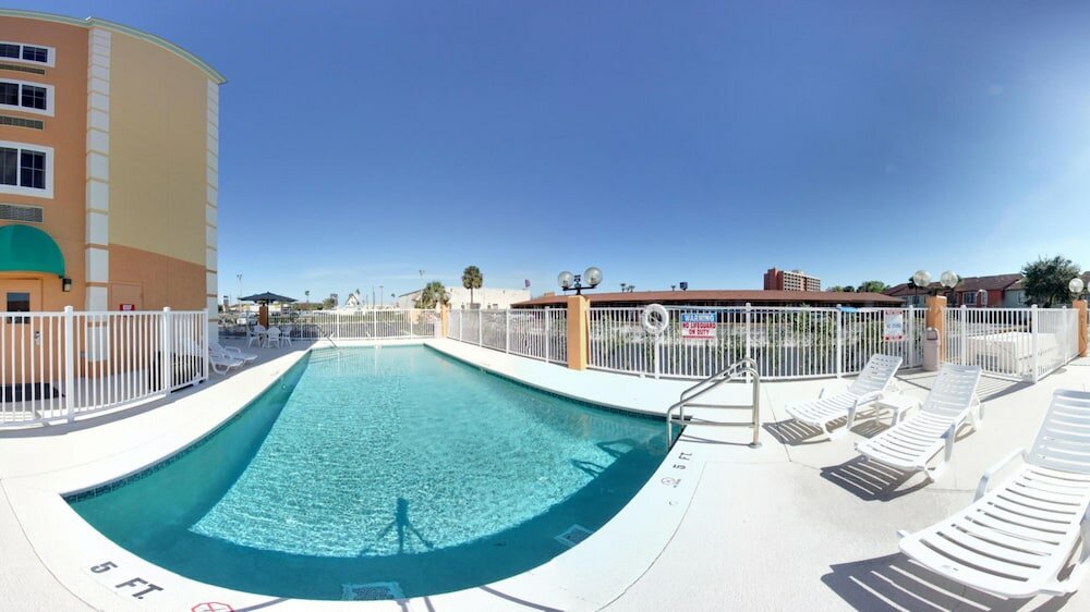 Фото Comfort Inn Kissimmee-Lake Buena Vista South