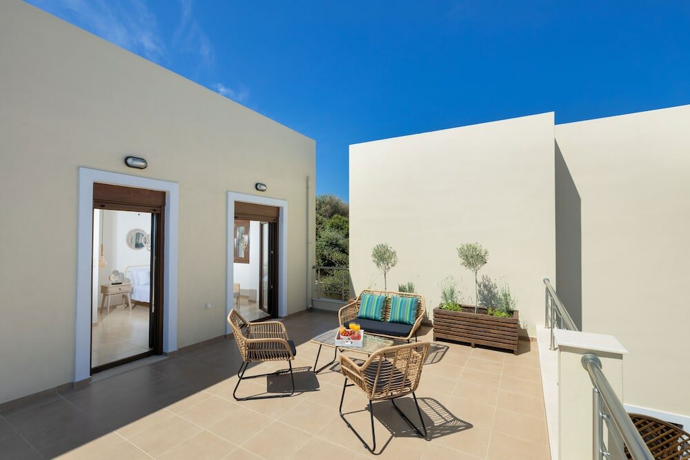 Фото Sky Hill - Holiday Apartments