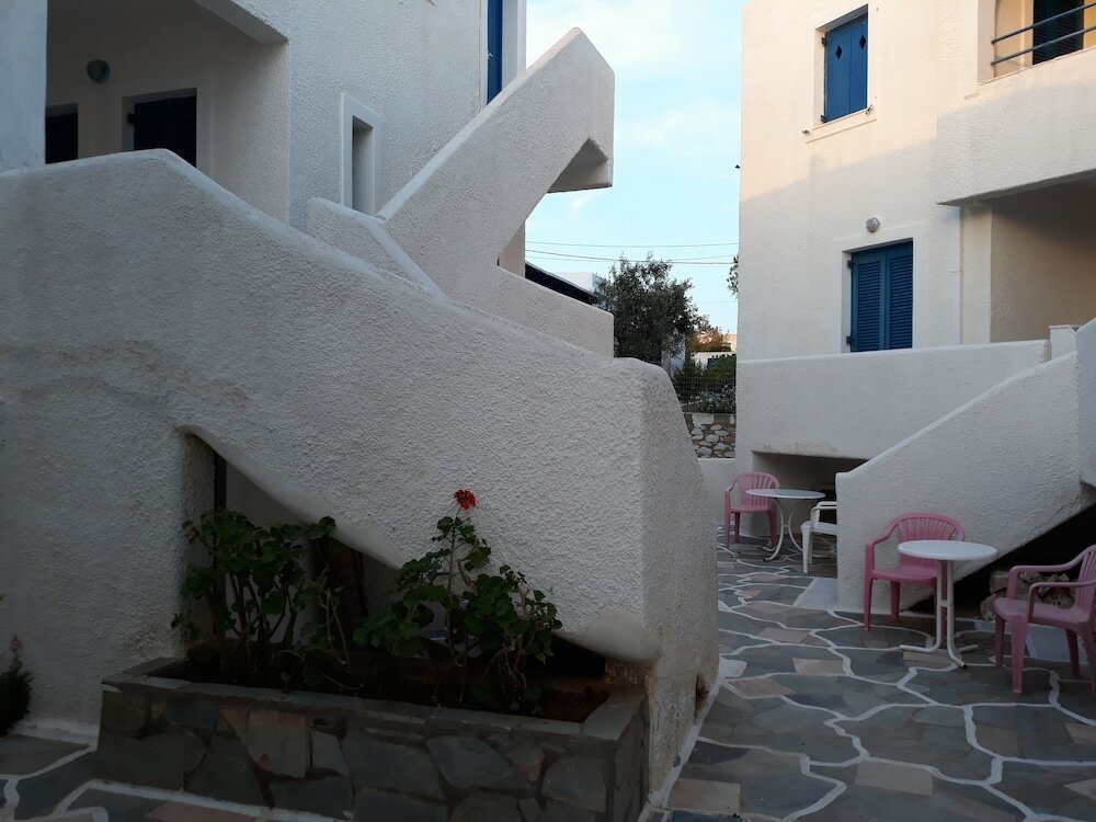 Фото Holidays in Paros
