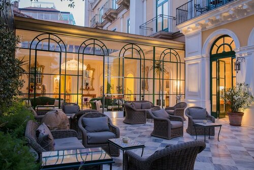 Внешний вид отеля Bellevue Syrene в Сорренто, фото 2