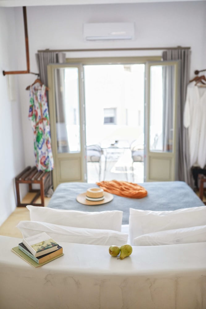 Фото Arvanitis Cave Village