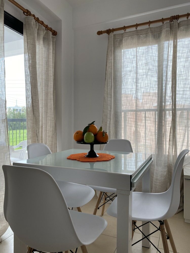 Фото Seashell Apartments