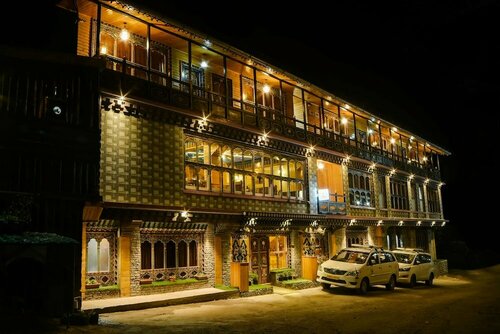 Summit Panghen Metok Hotel