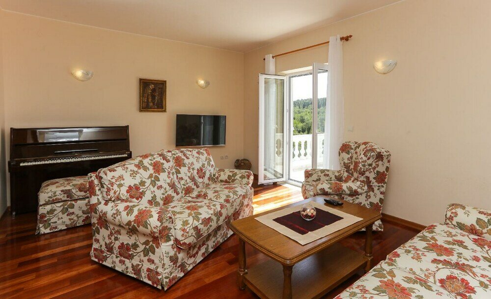 Фото Apartments Villa Harmonia