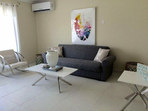 Гостиница Cute beach apartment