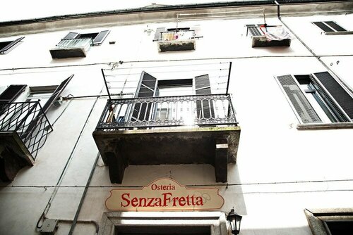 Гостиница Osteria Senza Fretta в Кунео