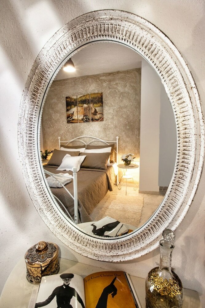 Фото Asprolithos Studios