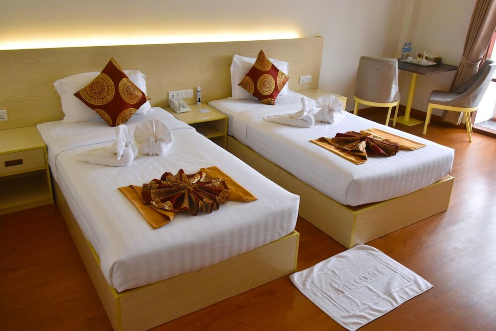 Фото Hotel Mya Yar Pin