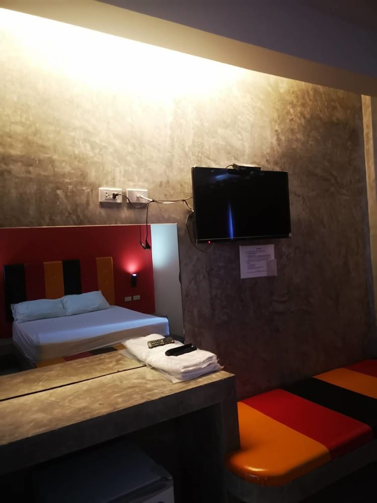 Фото Suwannaphum Trang Resort