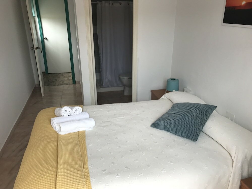 Фото Hostal Restaurante Tarín