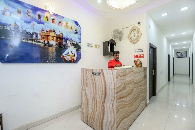 Гостиница Oyo 24851 Hotel R Continental в Амритсаре