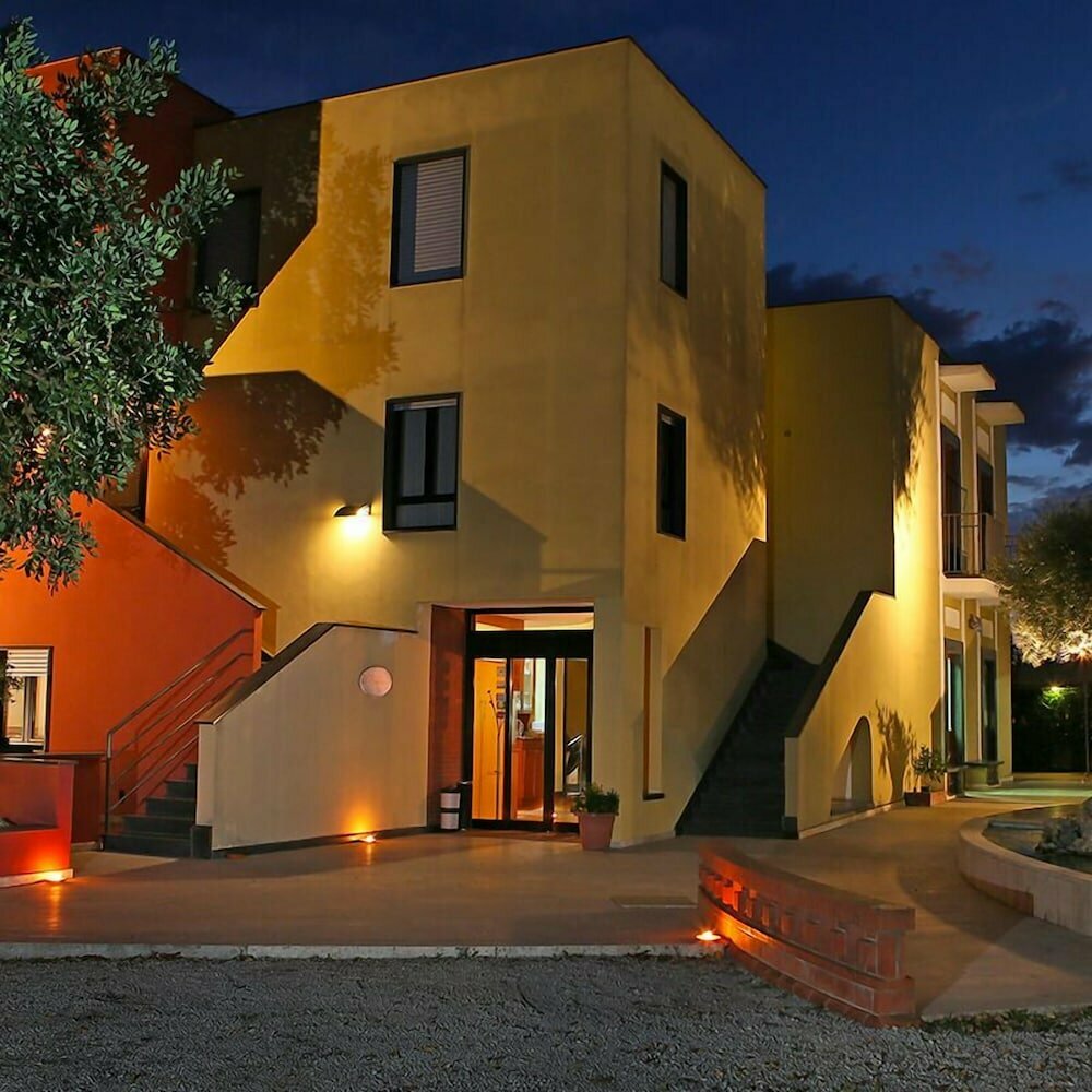 Hotel Touch Resort, Pompei, photo