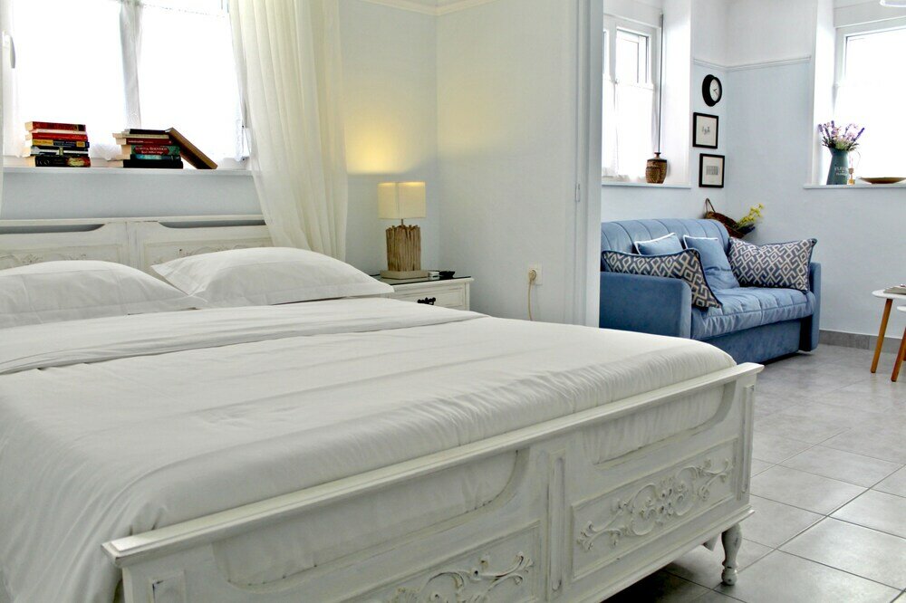 Фото Nephiria, Under the Acropolis, In the heart of Plaka