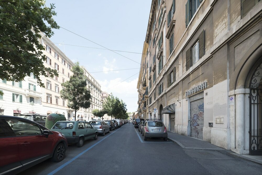 Фото Colosseo & Colle Oppio Charming Apartment