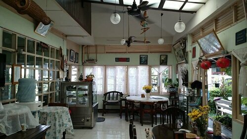 Гостиница Baan Somboon Guesthouse в Хуахине